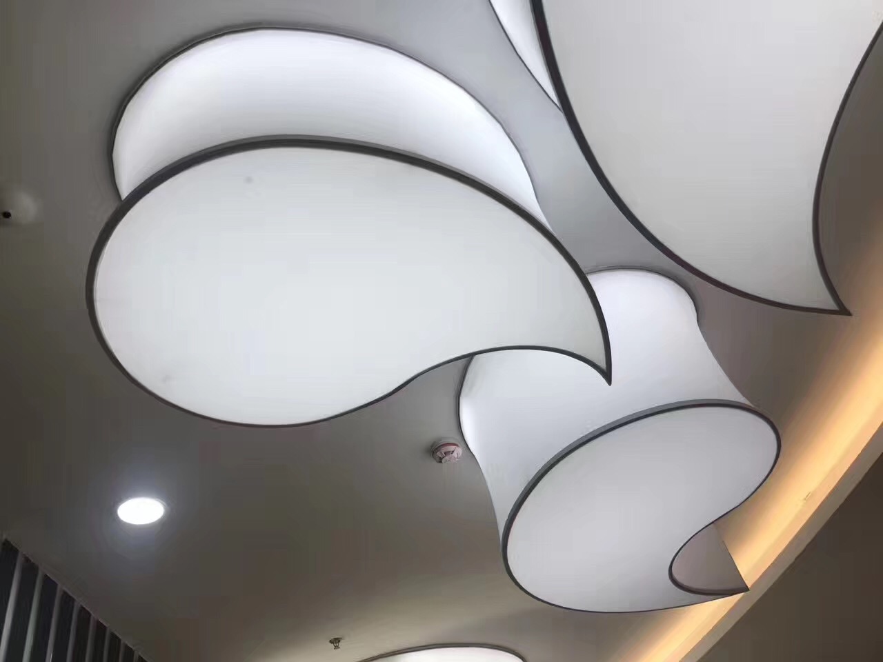 Translucent Image